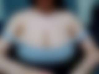 Live cam show with suecute - Office on CamwithHer
