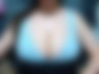 Live cam show with suecute - Bikini on Camsoda