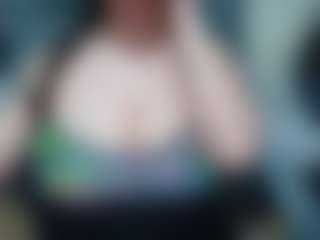 Live cam show with suecute - Thick on Mixed Magazine Live