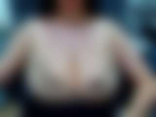 Live cam show with suecute - Thick on crypto-cams