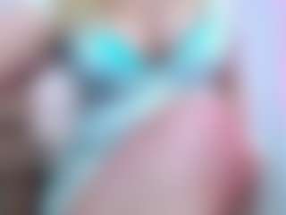 Live cam show with April - Big Tits on SpunkLive