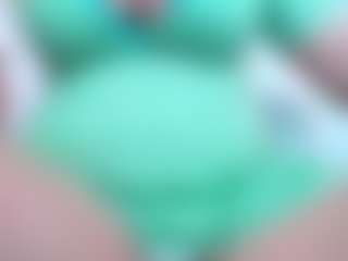 Live cam show with April - Cosplay Curvy on instabang