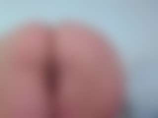 Live cam show with April - Cosplay BBW on mypornchat.com