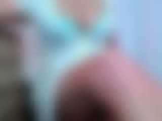 Live cam show with April - Cosplay BBW on TeamSkeetLive