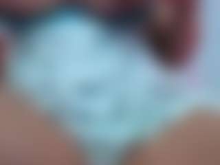 Live cam show with April - Blonde Hair on nudelive.tv