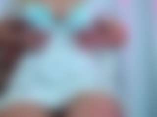 Live cam show with April - Cosplay BBW on Camsoda