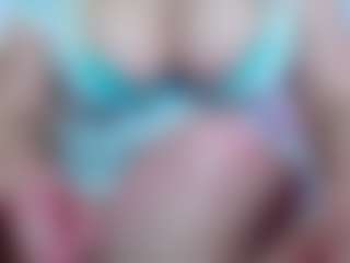 Live cam show with April - Amateur Mature on Pornisteam.com