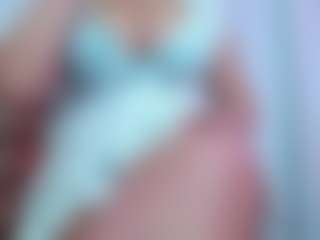 Live cam show with April - Cosplay Mature on live18s.com