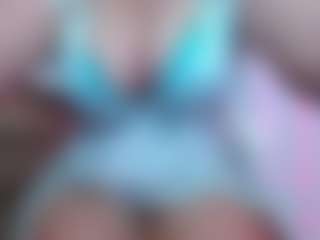 Live cam show with April - Cosplay on Camsoda