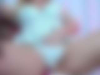 Live cam show with April - Mature on Camsoda