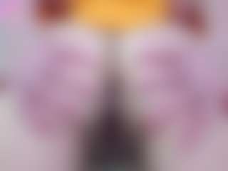 Live cam show with April - Cosplay Mature on Camsoda