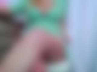 Live cam show with April - Cosplay Mature on Camsoda