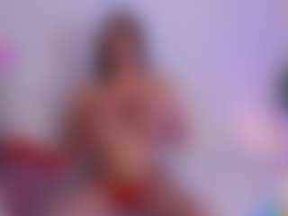 karol-2720 MILF webcam performer live streaming