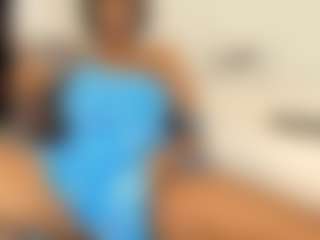 Live cam show with Karina - Ebony Middle Aged on Camsoda