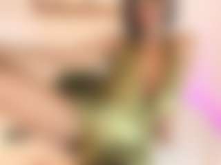 Live cam show with Karina - Ebony on AdultVida.com | colombia