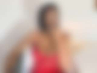 Karina MILF webcam performer live streaming