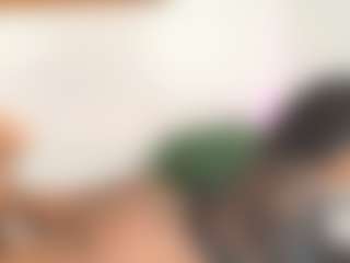 Live cam show with Karina - Bedroom Black on CamClone