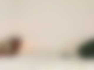 Live cam show with Karina - Spank Black on EXY