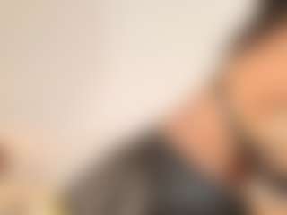 Live cam show with Karina - Bedroom Ebony on fuck-show.com