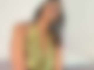 Live cam show with Karina - Ebony MILF on Camsoda | colombia