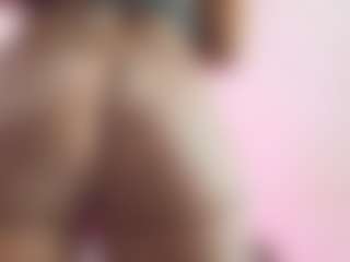 Live cam show with Karina - Middle Aged on livesuperchat.net