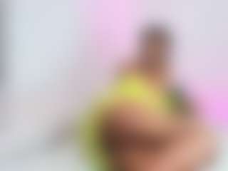 Live cam show with Karina - Black Middle Aged on Hubzter Live