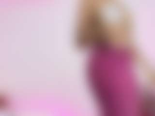 Live cam show with Karina - Ebony on live.xheat.ai | colombia