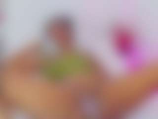 Live cam show with Karina - Spank MILF on Soda Cam