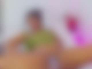 Live cam show with Karina - Bedroom Curvy on Soda Cam