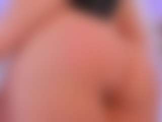 Live cam show with laravillalobos - Public on Fling VIP Chat