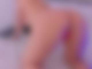 laravillalobos MILF webcam performer live streaming
