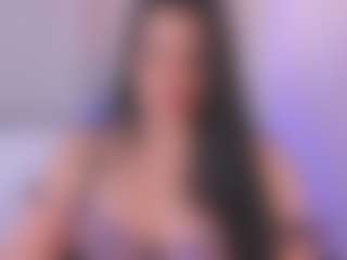 laravillalobos's Live Sex Cam Show