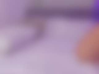 Live cam show with laravillalobos - MILF on CamSodaAdn