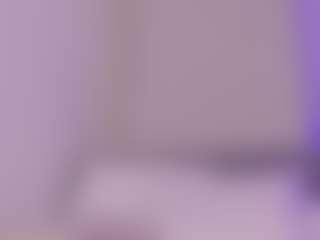 Live cam show with laravillalobos - Thong on CamSextacy
