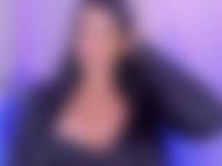 Live cam show with laravillalobos - Ass Bouncing on StripNow