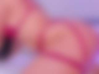 Live cam show with laravillalobos - Public on Hubzter Live