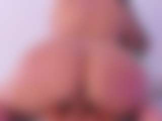 laravillalobos's Live Sex Cam Show