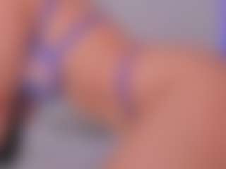 Live cam show with laravillalobos - HD MILF on Camsoda