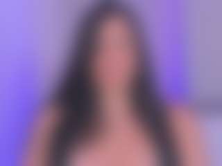 laravillalobos MILF webcam performer live streaming