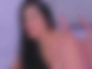 laravillalobos MILF webcam performer live streaming
