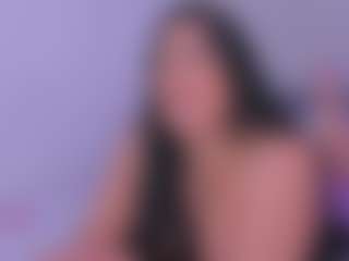 Live cam show with laravillalobos - Bedroom on Camsoda