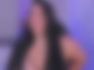 Live cam show with laravillalobos - Middle Aged on CamwithHer