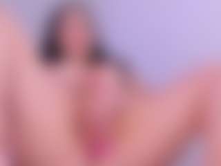 Live-camshow met laravillalobos - Brown Eyes MILF op Camsoda