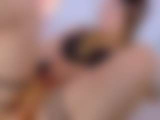 Live cam show with VAIOLET - Double Penetration on CamClone
