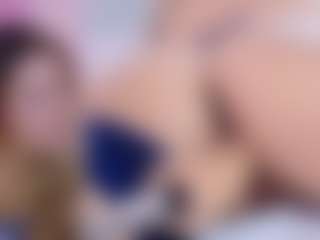 Live cam show with VAIOLET - Fingers on Camsoda