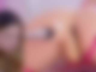 Live cam show with VAIOLET - Oil on Camsoda