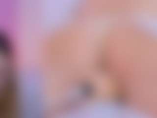Live cam show with VAIOLET - Hispanic on Camsoda