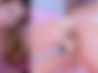 Show en direct avec VAIOLET - Petite Toys sur Camsoda