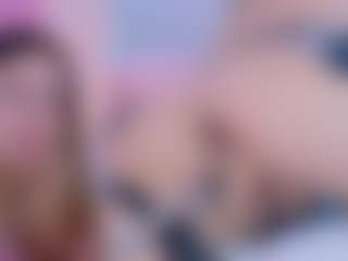 Live cam show with VAIOLET - Oil on Camsoda