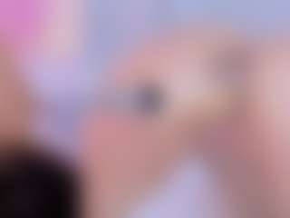 Live cam show with VAIOLET - Riding on Hubzter Live